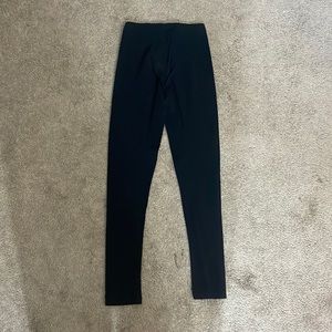 black leggings